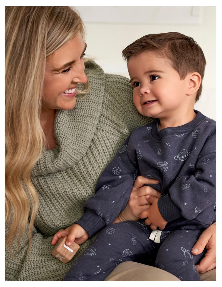 Conjunto pants sudadera para bebé 2