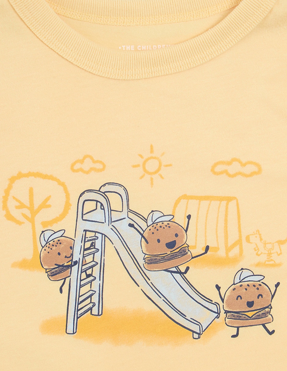 Playera manga regular para niña