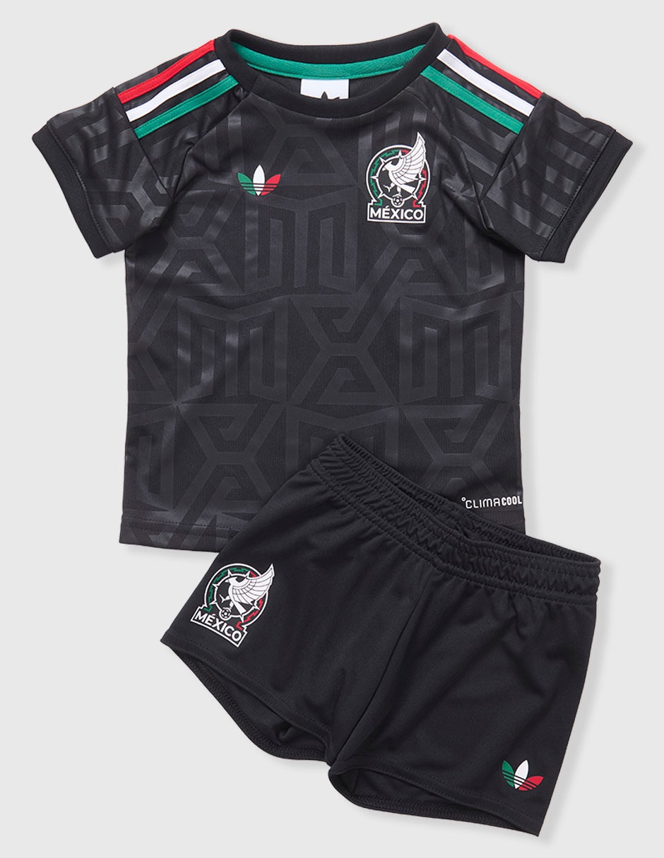 Short Adidas para bebé