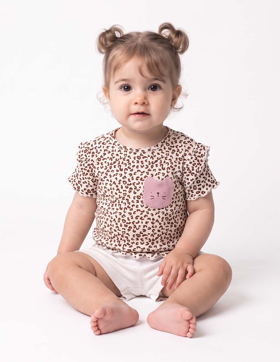 Playera manga corta para niña