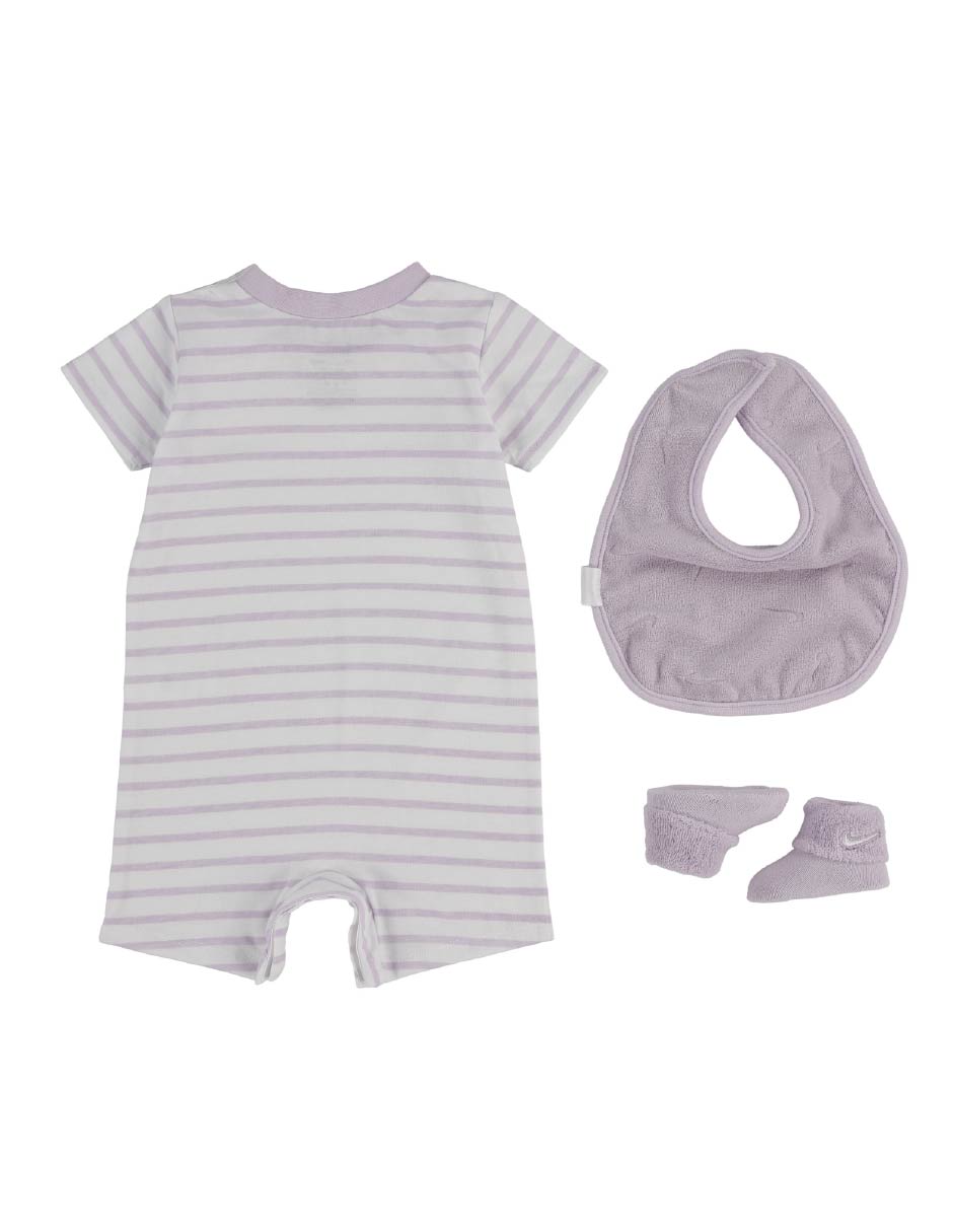 Set pañalero con babero calcetines nike
