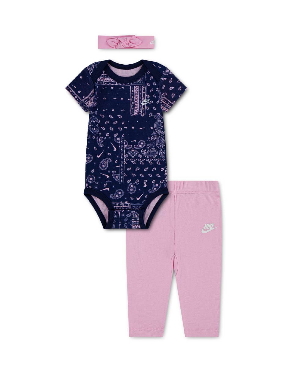 Conjunto deportivo para bebe niña
