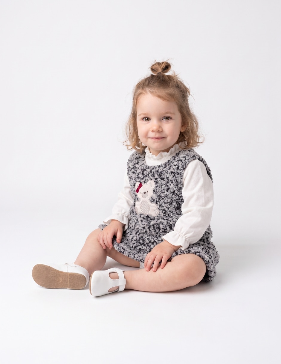 Conjunto jumper para bebé niña Conjunto jumper para bebé niña