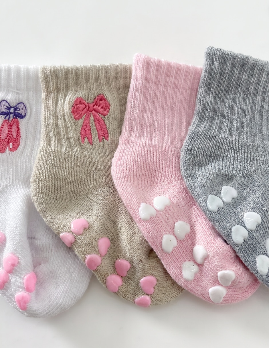 Set calcetín antiderrapante de algodón para bebé niña 4 pares 2